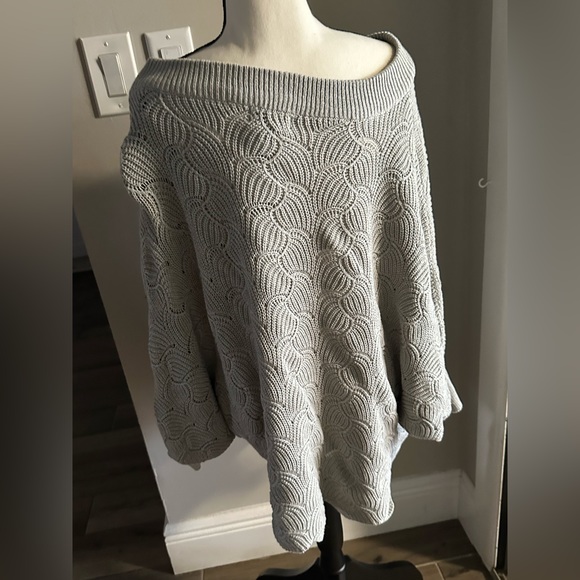 Andree Sweaters - Off the shoulder, grey sweater.